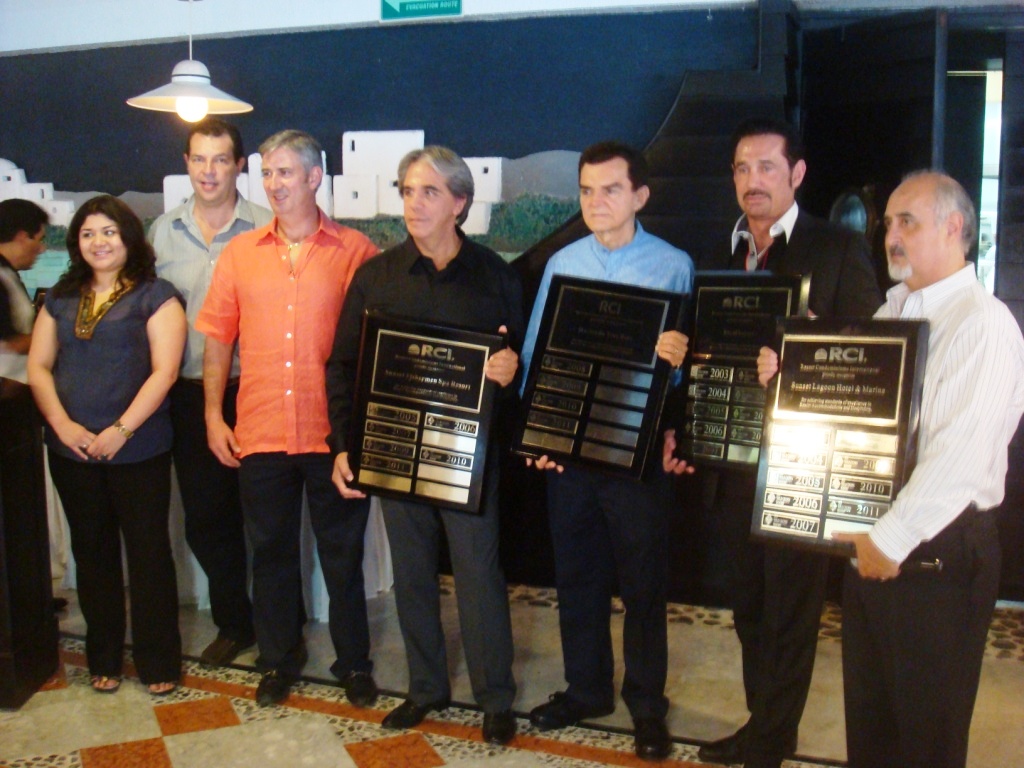 México: RCI otorga cuatro premios Gold Crown a la cadena Sunset World por sus clubes vacacionales