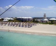 Cuba reporta crecimiento de 5,2 por ciento en arribos turísticos durante primeros cuatro meses de 2012