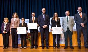 Entregadas becas Iberostar a tres alumnos de la Escola d’Hoteleria de les Illes Balears