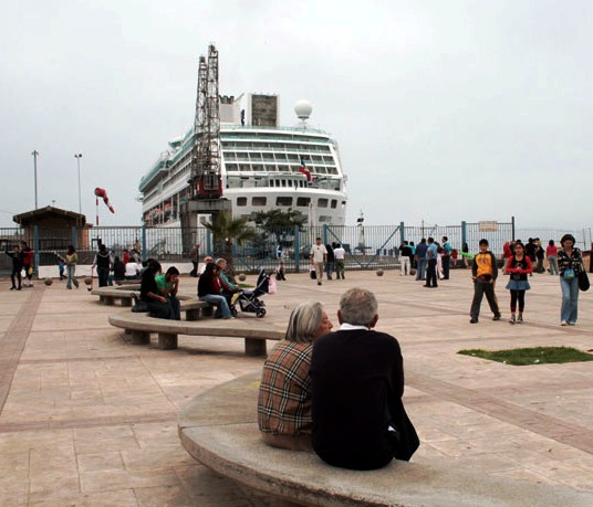 Chile: Operadores y receptivos de cruceros alaban medidas con las que se busca reactivar esa actividad