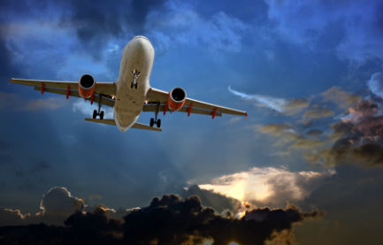 avión en una tormenta