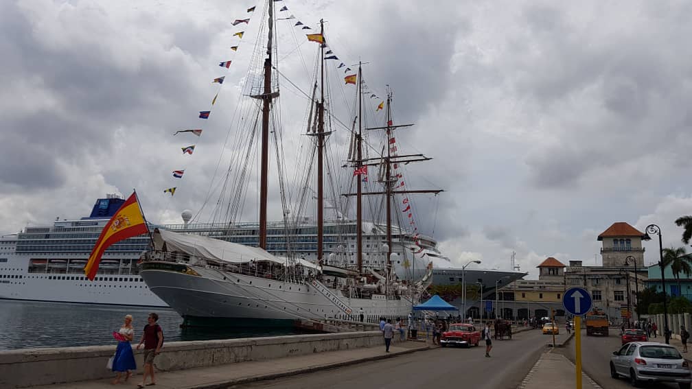 buque escuela de la armada española, Juan Sebastián de Elcano, 