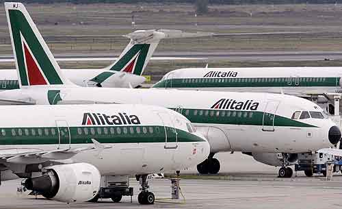 Italia y Etihad firmarán acuerdo de compra de Alitalia