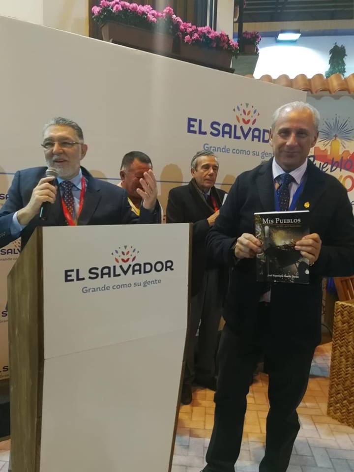 Presentción del libro: Mis pueblos. ADN del turismo, de José Napoleón Duarte