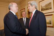 Recibe John Kerry en Washington a ministro cubano Rodrigo Malmierca