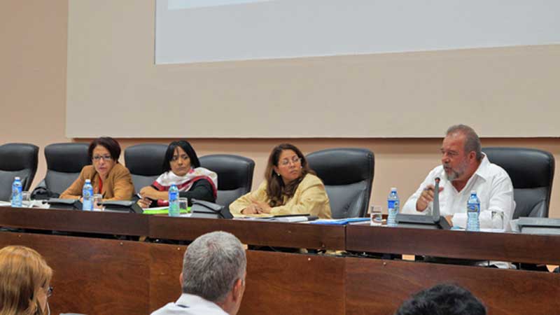 Cuba aspira a cinco millones de visitantes en 2018