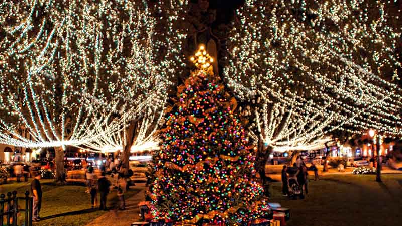 San Agustín se alista para navidad