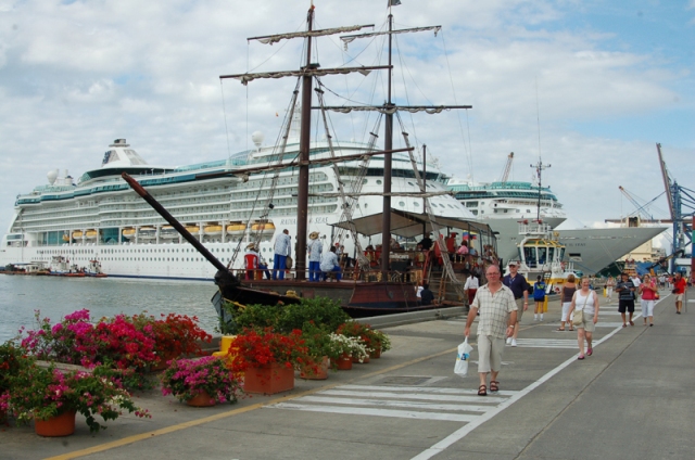 Colombia prevé recibir 421 mil cruceristas en 259 barcos durante esta temporada, un 15 por ciento más