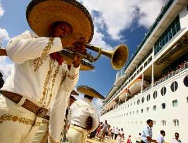 México espera crecimiento de 20 por ciento en cruceros este año