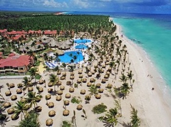 Dominicana ofrece ayuda a Haití para propiciar su despegue turístico