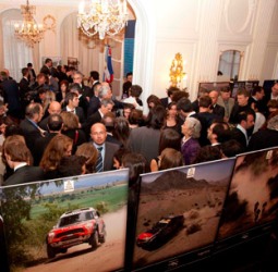  Francia: Presidenta Cristina Fernández promociona el Rally Dakar y el Mundial de MotoGP de 2013 en Argentina