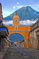 Guatemala: Construirán un teleférico hasta el cráter del turístico  Volcán de Agua