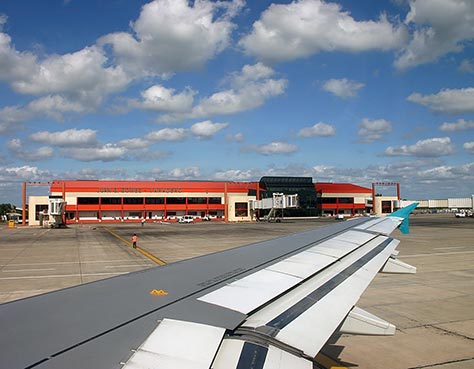 Aerolínea polaca LOT vuela a Varadero