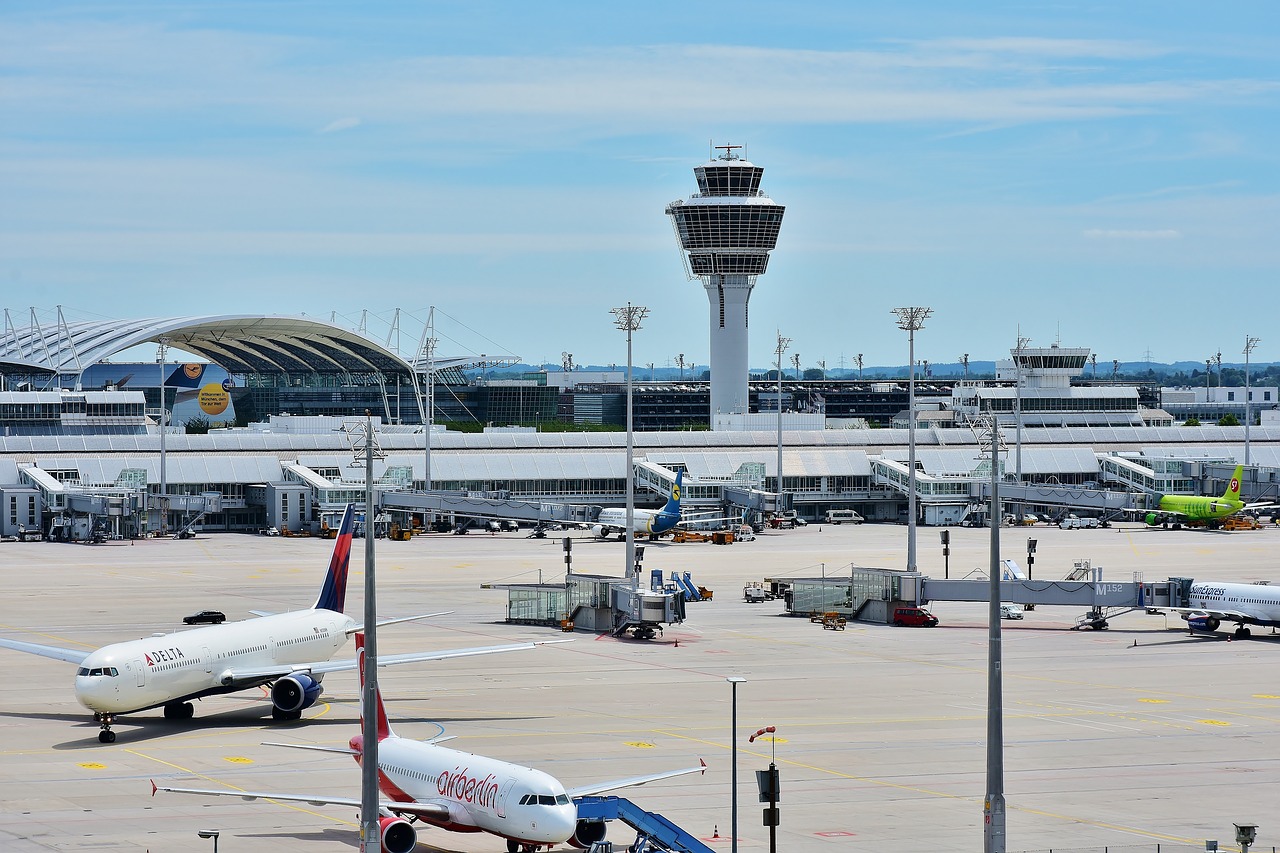 Aeropuerto, Créditos Pixabay