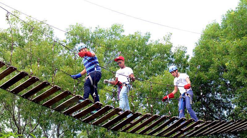 Becas de turismo en destinos de montañas