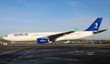 avión de World2Fly en la pista