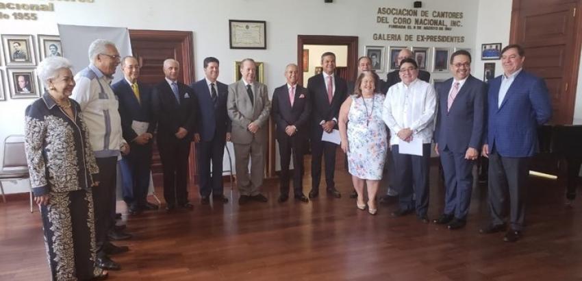 Academia Dominicana de Gastronomía suma nuevos miembros