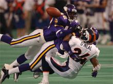 Estrellas de liga de fútbol americano visitarán Guatemala