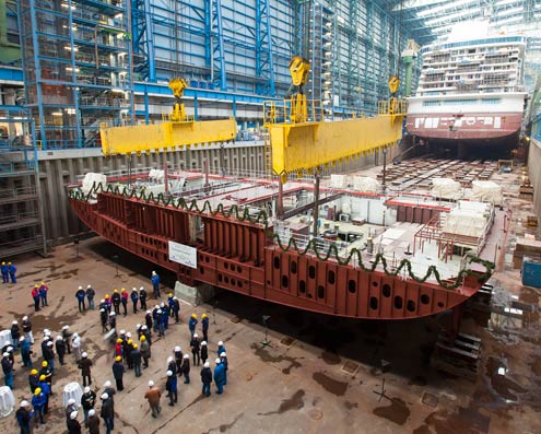 Celebran en astilleros de Meyer Werft ceremonia de colocación de la quilla del Norwegian Getaway