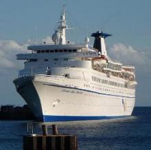 México: Incendio en Ocean Star Pacific pone en espera cruceros de joven naviera nacional