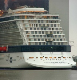 Alemania: El Celebrity Silhouette sale del astillero