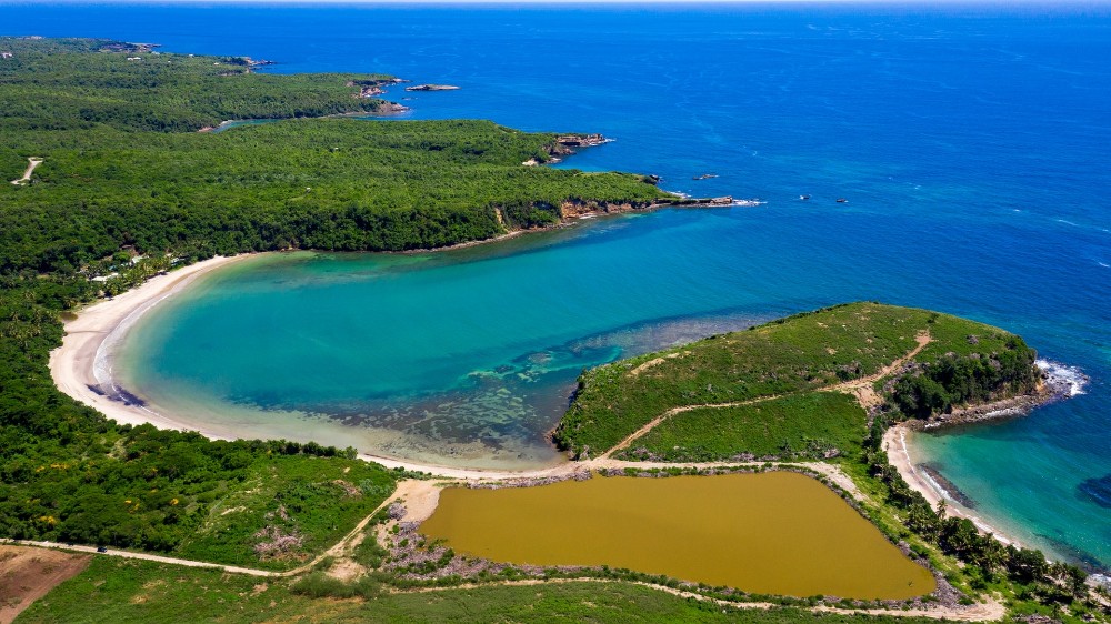 Granada vista desde el aire, Playa Sagassum