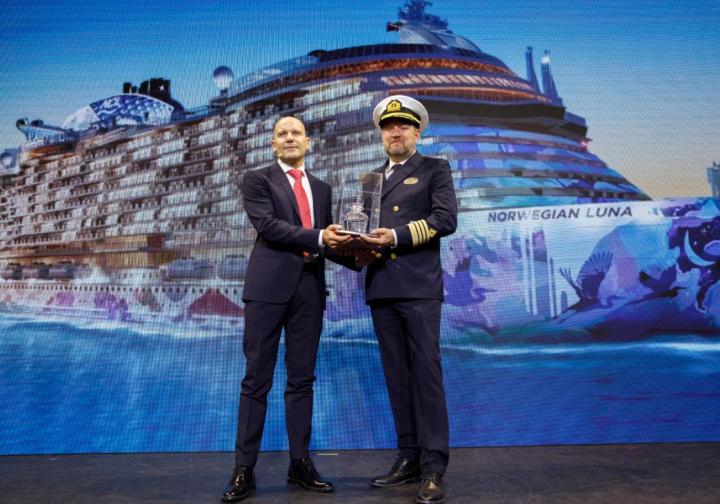 Norwegian Cruise Line Luna