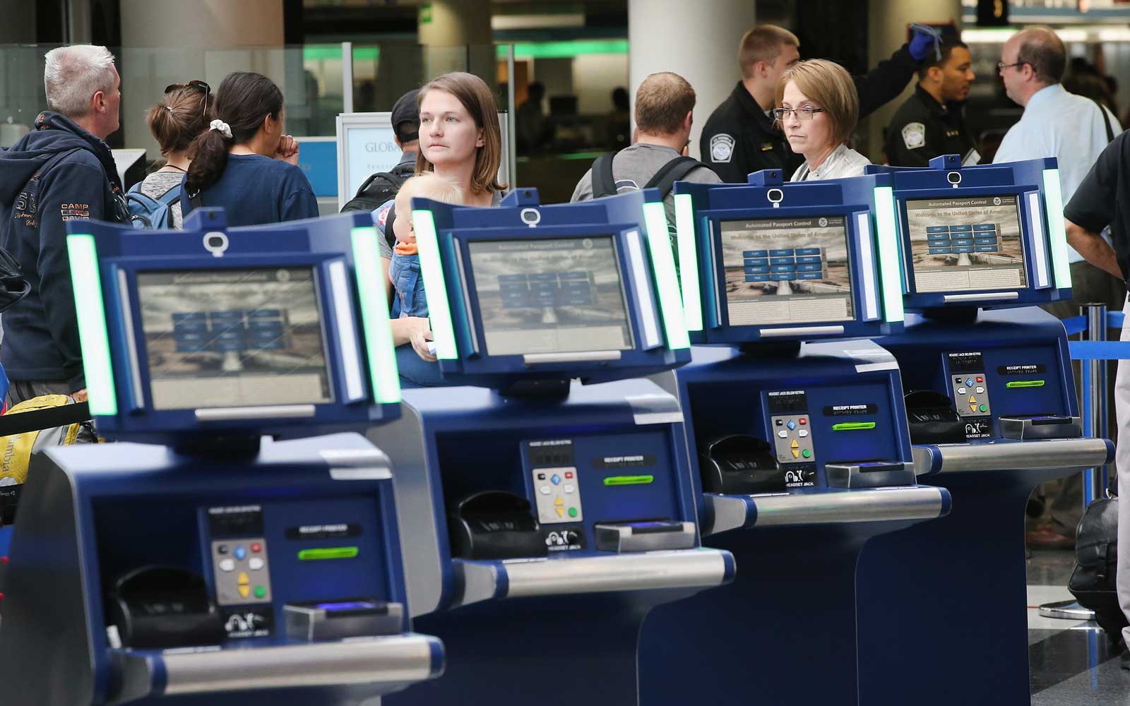 quioscos ABC en un aeropuerto