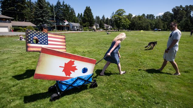 canadienses y norteamericanos