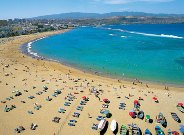 España: Canarias recibió 593.604 turistas extranjeros en julio, 16 por ciento menos que en 2008