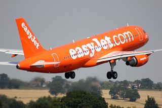 Trabajadores EasyJet en Francia completan huelga de dos días 