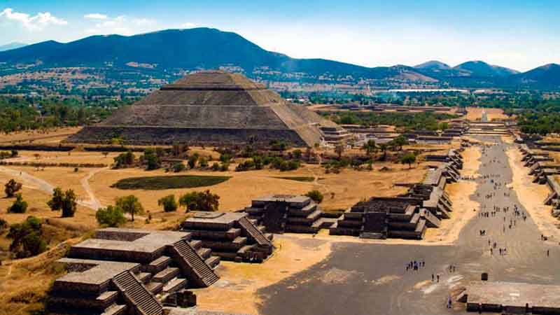 Estado de México celebra Estampida Mustang