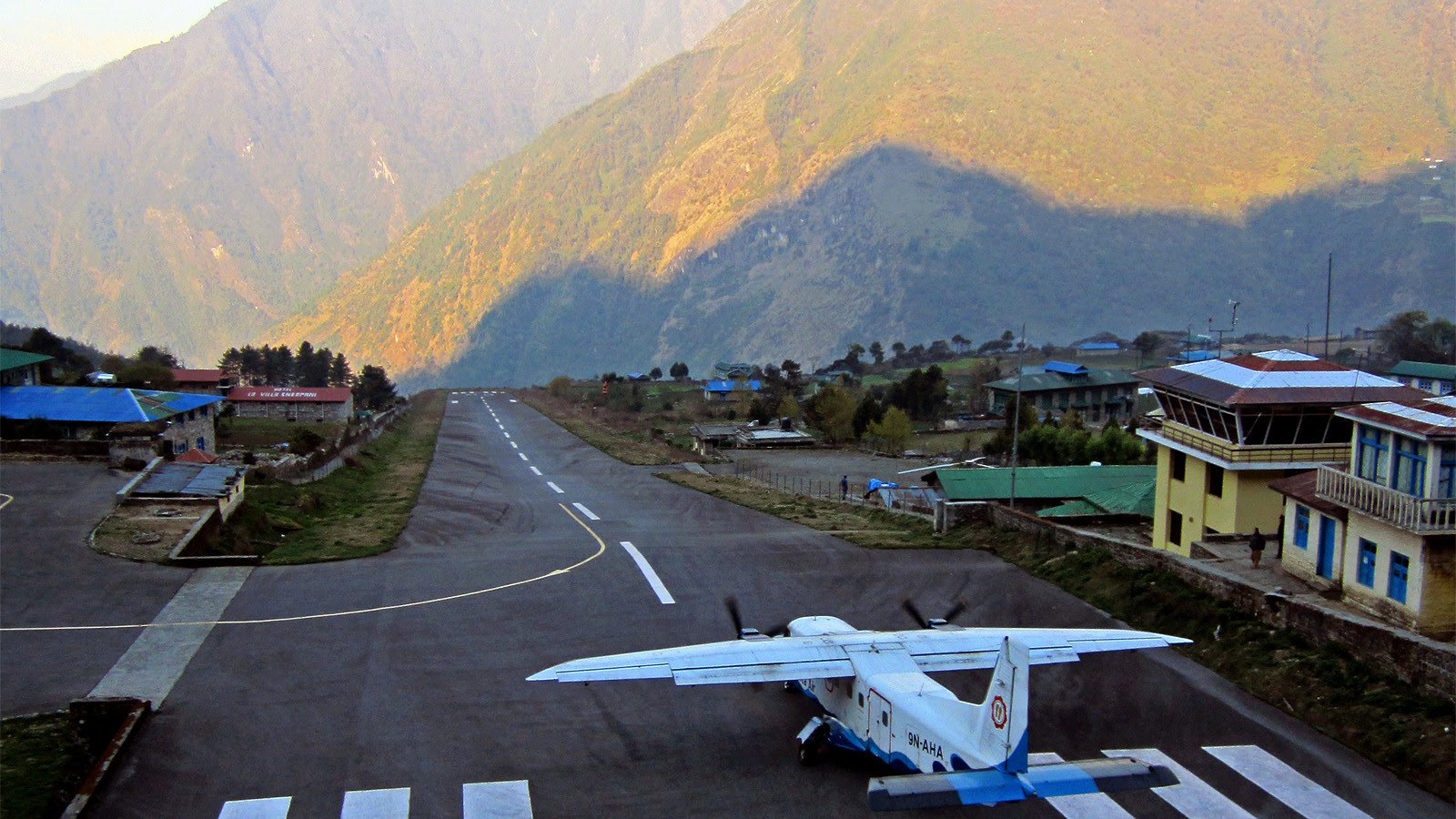 Aeropuerto Tenzing-Hillary