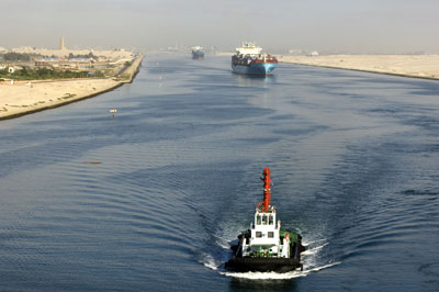 Canal de Suez incide en disminución de ingresos del canal de Panamá