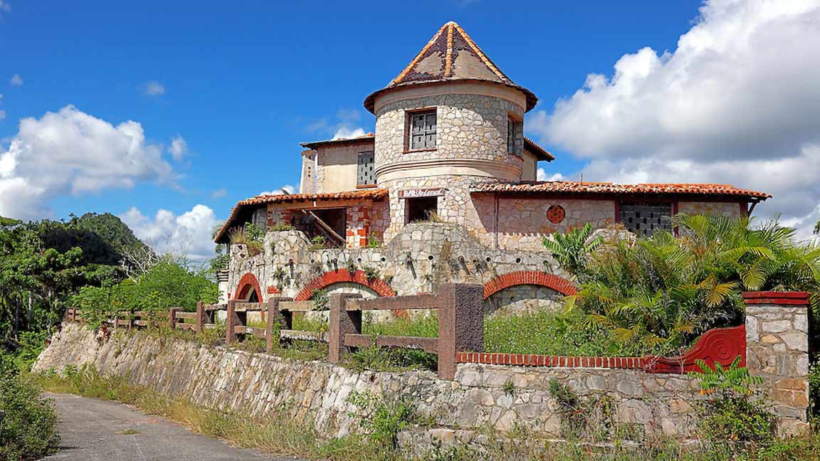 Castillo en las nubes, atractivo turístico que atrapa