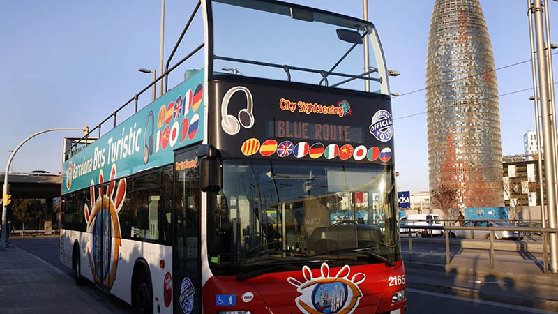 Agencias de viajes españolas ofrecen su ayuda a los turistas de Barcelona y Cambrils