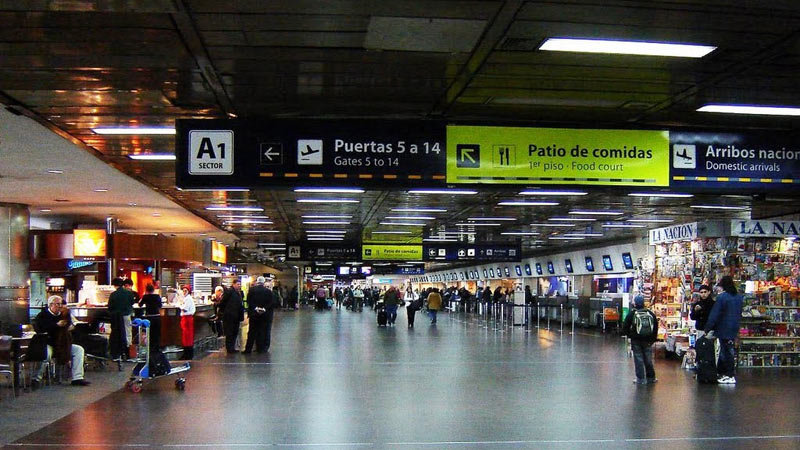 La llegada de turistas extranjeros a Argentina creció un 7,2 % en octubre