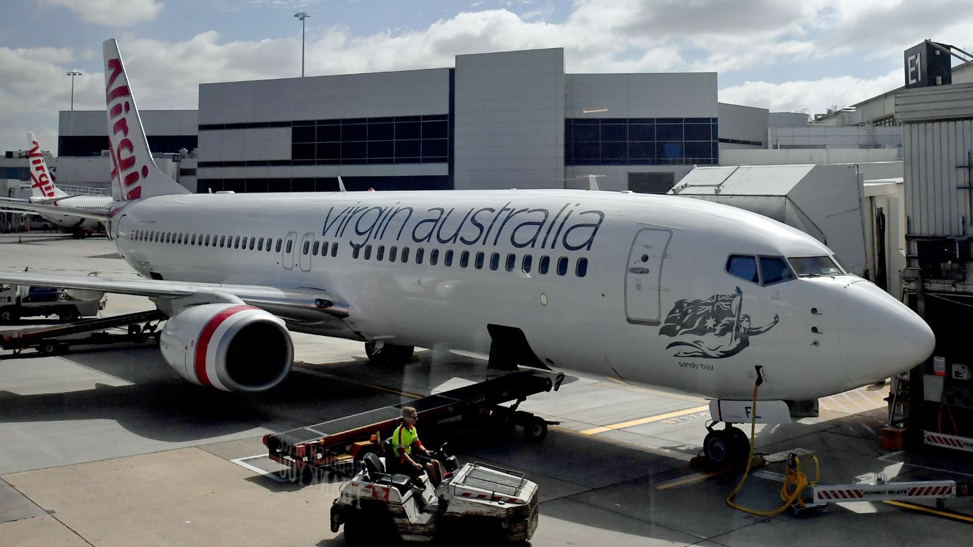 avión de Virgin Australia en la pista