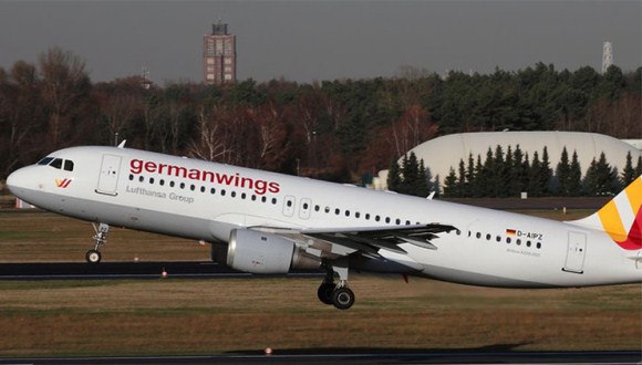 Un avión de Germanwings se estrella en Francia