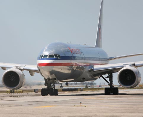 American Airlines lanza código compartido con LAN Colombia