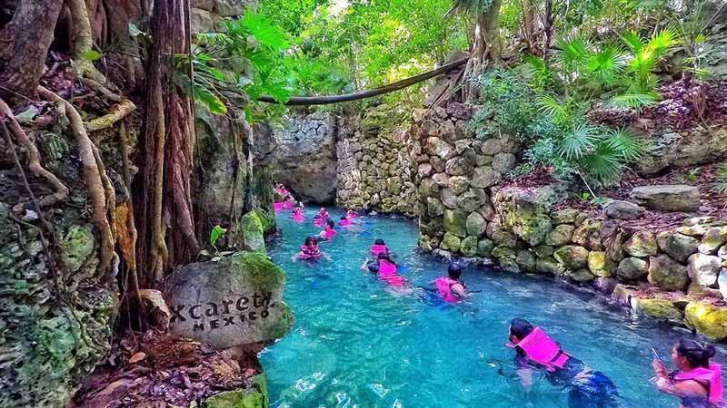 Descubre los parques Xcaret