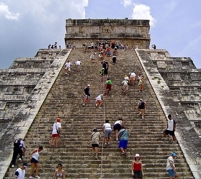 Mundo Maya recibe una gran oleada de visitantes este fin de semana