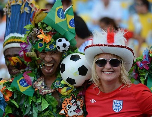 Estadounidenses son los que más gastan en Brasil 2014