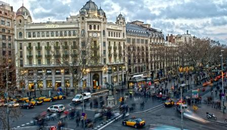 Reclaman cambio de modelo turístico en Barcelona  