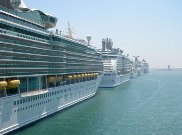 España: Crece en 10% en 2009 la demanda de cruceros de las familias