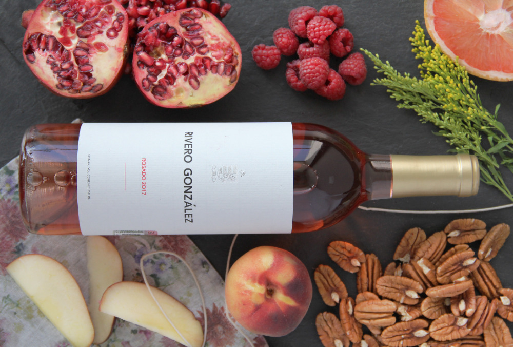 Productos-gastronómicos-tradicionales-que-se-producen-en-propiedad-del-viñedo-Rivero-Gonzáles-de-Par_1