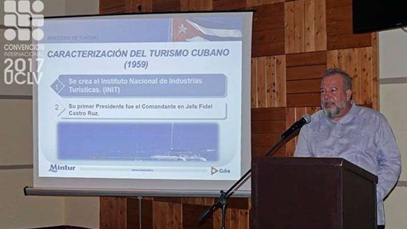 Ministro cubano de turismo analiza el sector