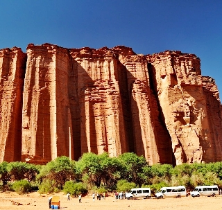 Vinos y montañas en la Ruta de los Andes