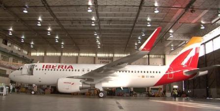 Primer avión de Iberia con sharklets, una apuesta por la eficiencia