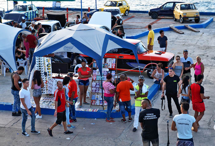 Feria Automotriz del Club Amigos del Motor